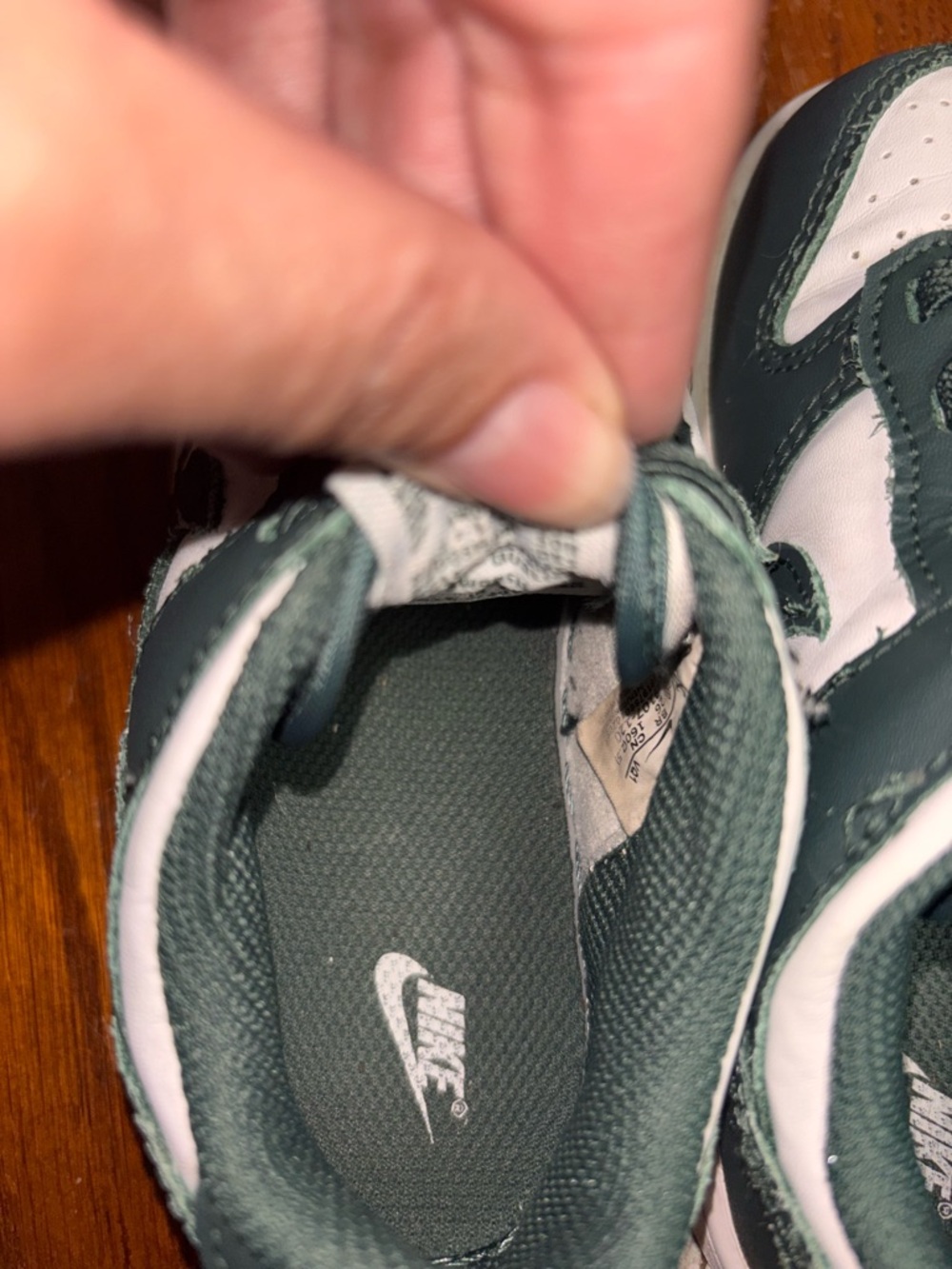 Nike Kids Low-Top Sneakers in Dark Green and White - Picture 6 of 8
